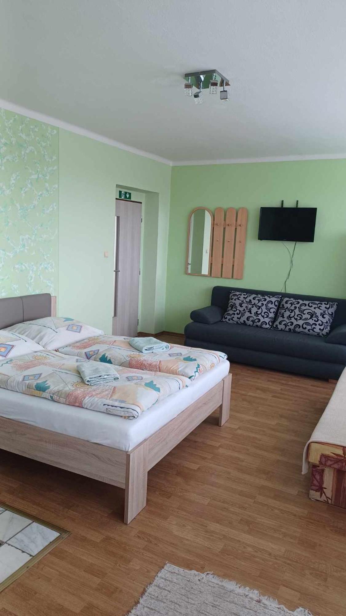 Privat Horec Maly Slavkov Exterior foto